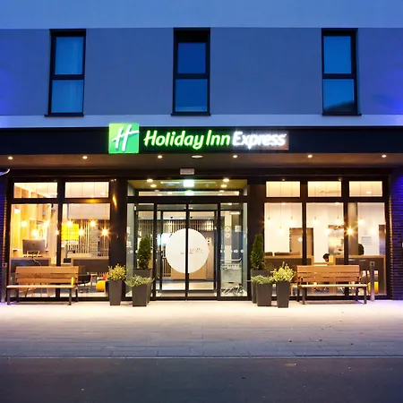 Holiday Inn Express Frankfurt Airport - Raunheim By Ihg-2